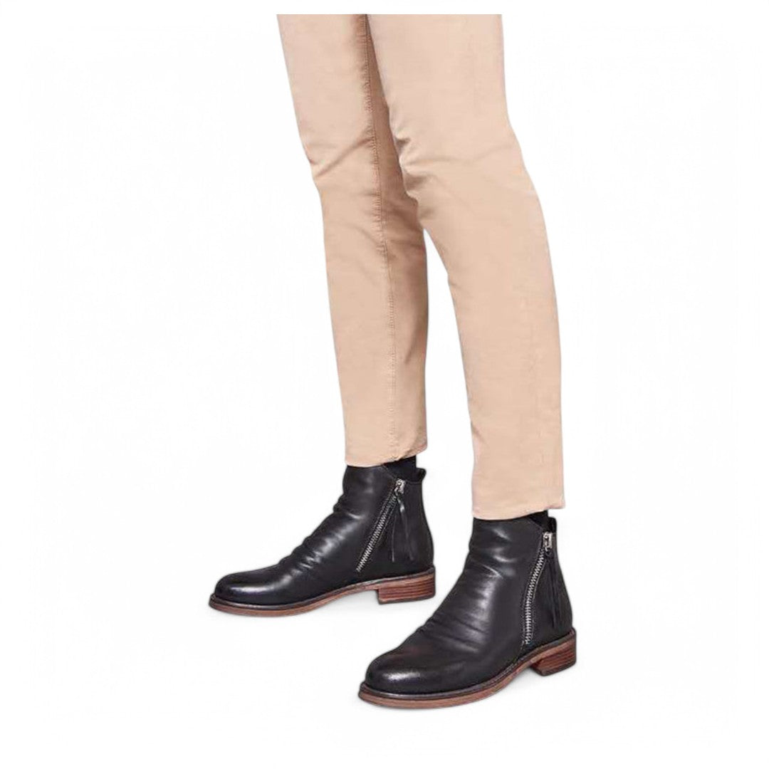 Grace | Stylish Zipper Boots For All Seasons For Men